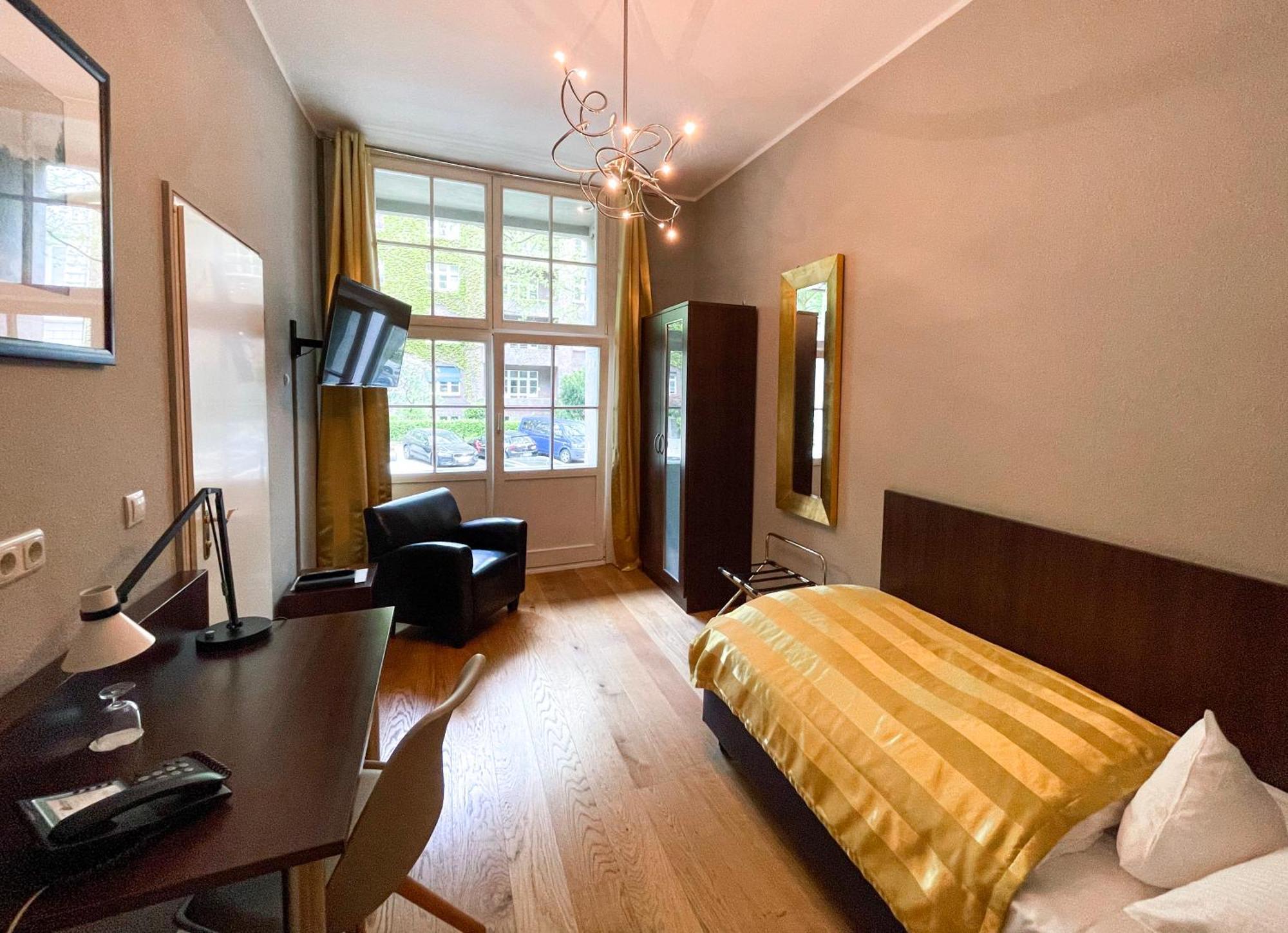 Hotel Wagner Im Dammtorpalais Hamburg Dış mekan fotoğraf