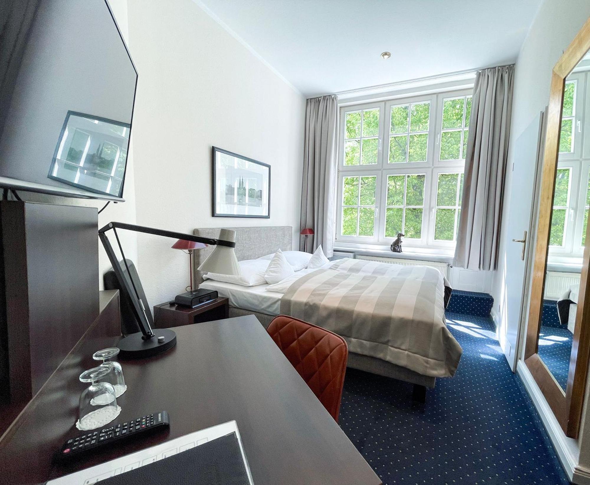 Hotel Wagner Im Dammtorpalais Hamburg Dış mekan fotoğraf