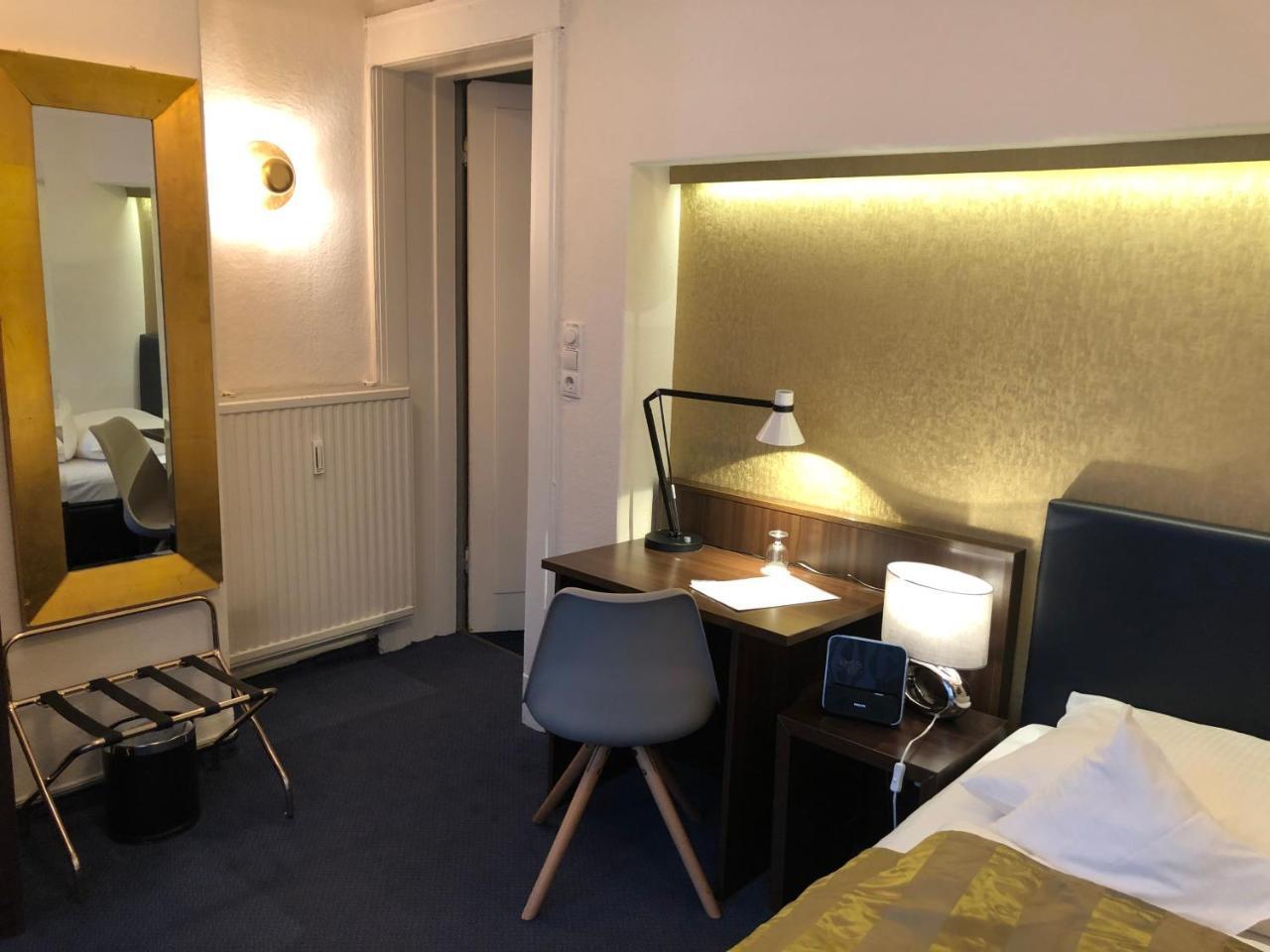 Hotel Wagner Im Dammtorpalais Hamburg Dış mekan fotoğraf